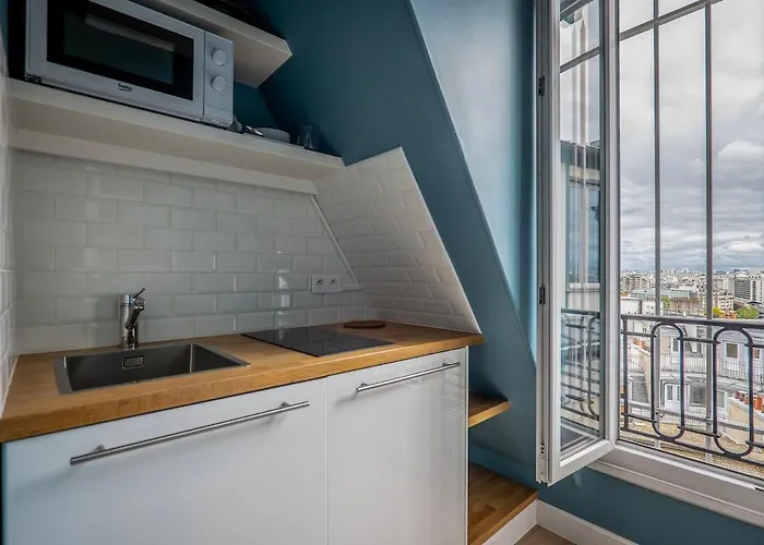 Goodguest-trocadéro Eiffel Tower Mobility Lease *